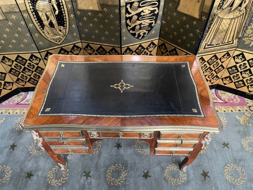 Louis XV Style Flat Desk - Transition In Marquetry