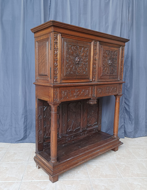 Renaissance sideboard in carved oak