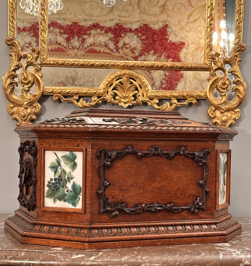 Viardot Frères Et Cie, Rare Carved Wooden Box Napoleon III Period Circa 1850