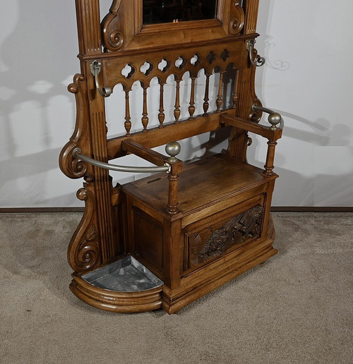 Rare Vestibule Chest in Walnut – Late 19th Century