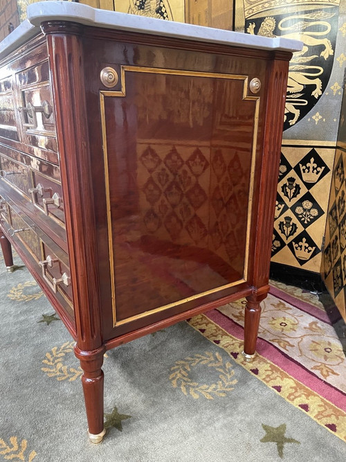 Louis XVI Style Mahogany And Amaranth Chest Of Drawers