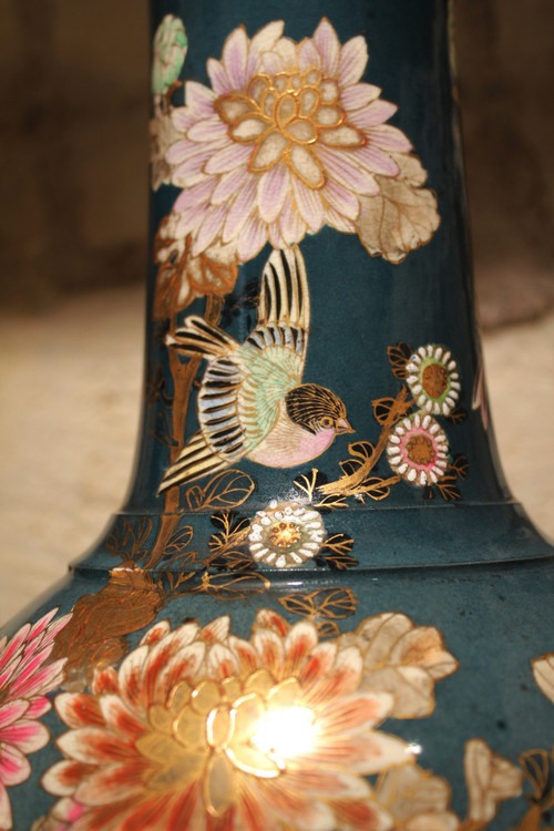 Pair of earthenware vases with blue background of birds and flowers Japan, Satsuma, circa 1900