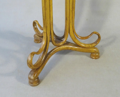 Table de lecture , Lese Tisch N°1 par Thonet - 1895 -Art nouveau