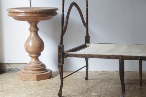 Foldable camp bed in rosewood and marquetry, 18th century.