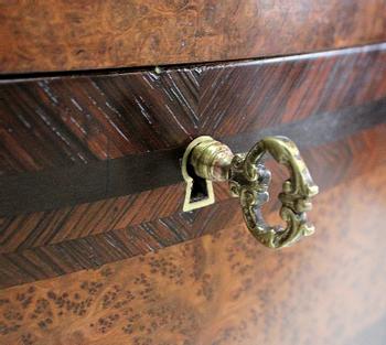 Small Veneer Wood Box, Napoleon III Period - Nineteenth