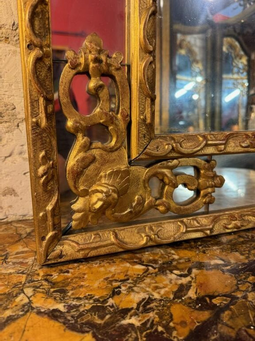 REGENCY STYLE PARCLOSED MIRROR