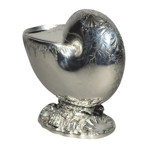 Spoon warmer in the shape of a nautilus - Victorian era