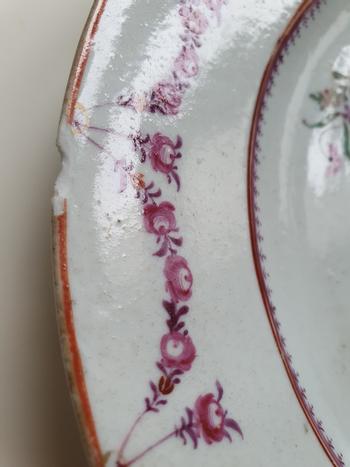 Chinese export porcelain plate from the late 18th /early 19th c