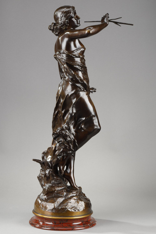 Bronze sculpture "La Renommée", signed Julien Causse 