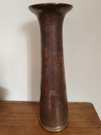 Beautiful, tall vase typical of the work produced by Val Saint Lambert under Léon Ledru