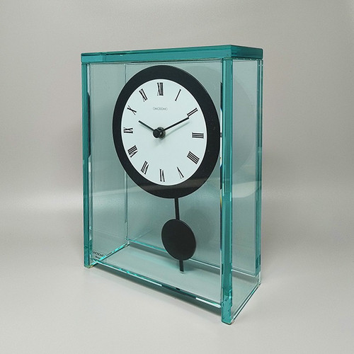 1970s Astonishing Pendulum Clock by Omodomo in Crystal. Made in Italy