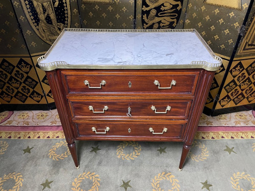 Louis XVI Style Mahogany Chest Of Drawers