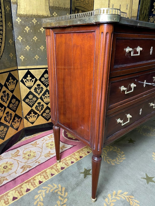 Louis XVI Style Mahogany Chest Of Drawers