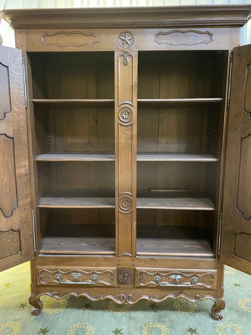 Rustic Solid Oak Wardrobe