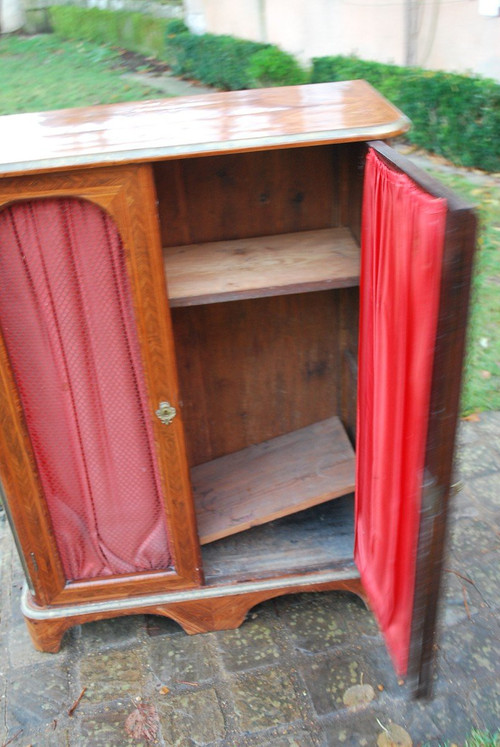 Appui library, Regency period, 17th century