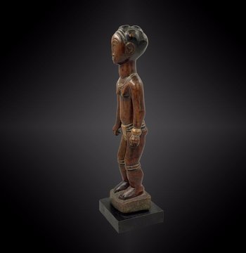 STATUETTE MASCULINE Culture Baoulé, Côte d'Ivoire Première moitié du XXème siècle 