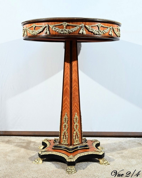 Precious Wood Pedestal table, Restoration style, Napoleon III period - Mid-19th century