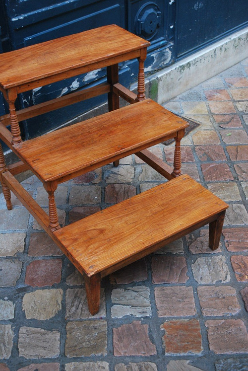 Library Step Stool In Natural Wood, 19th Century