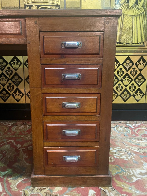 Administrative Oak Pedestal Desk