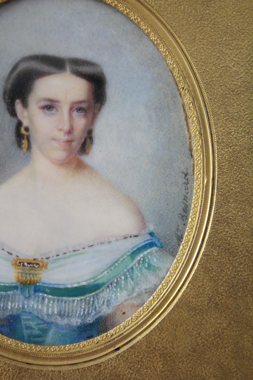 Painted miniature of Louise Besnard (1816-1879) and gilded bronze frame Picart