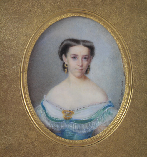 Painted miniature of Louise Besnard (1816-1879) and gilded bronze frame Picart