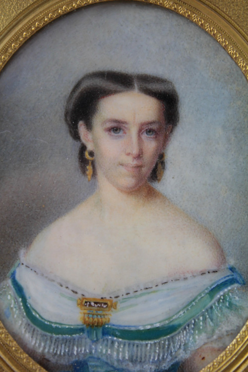 Painted miniature of Louise Besnard (1816-1879) and gilded bronze frame Picart