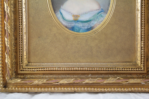 Painted miniature of Louise Besnard (1816-1879) and gilded bronze frame Picart