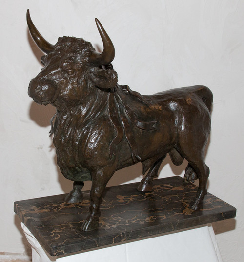 Grande toro da corrida in bronzo proveniente da "Ganaderia" dell'inizio del XX secolo