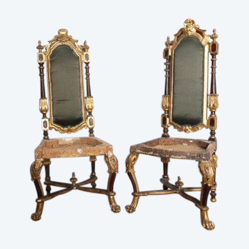 Ancient pair of thrones, lacquered armchairs, early 19th century gold leaf chairs. Antiques