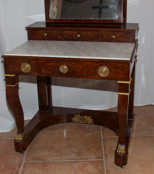 Table De Toilette En Acajou époque Restauration 1820-1830