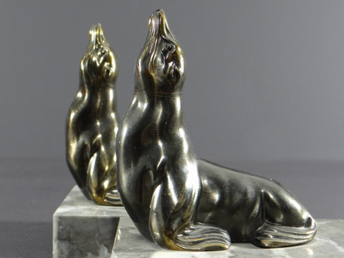 France, 1930/1950, Pair Of Cast-Iron Bookends Featuring Sea Lions.