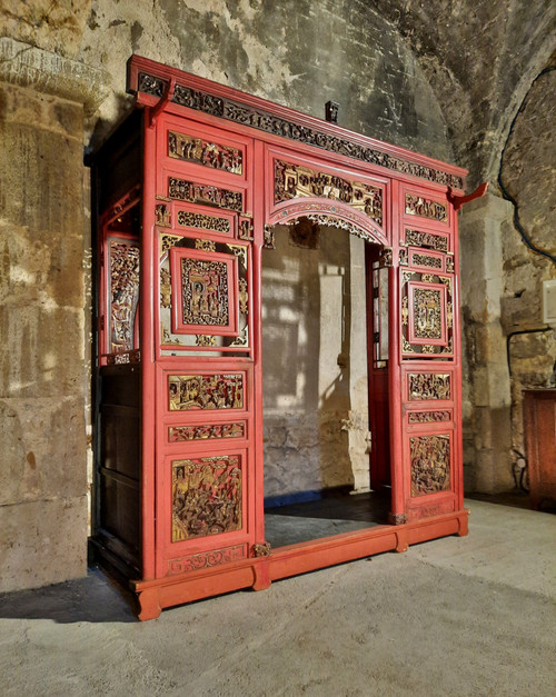 Entrance to a Chinese room