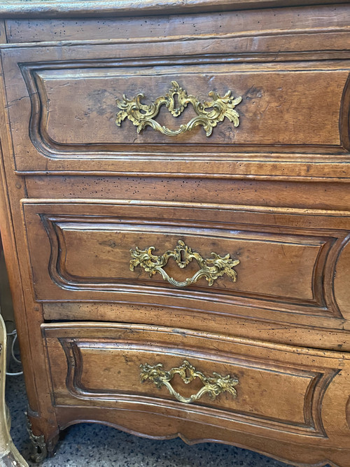 Louis XV chest of drawers