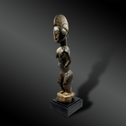 STATUETTE féminine - Baoulé, Côte d'Ivoire - Première moitié du XXème siècle