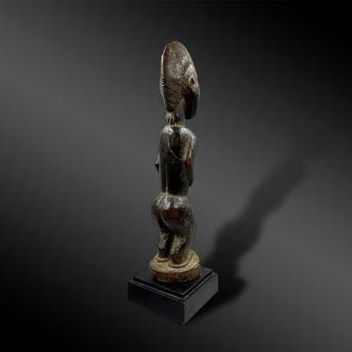 STATUETTE féminine - Baoulé, Côte d'Ivoire - Première moitié du XXème siècle