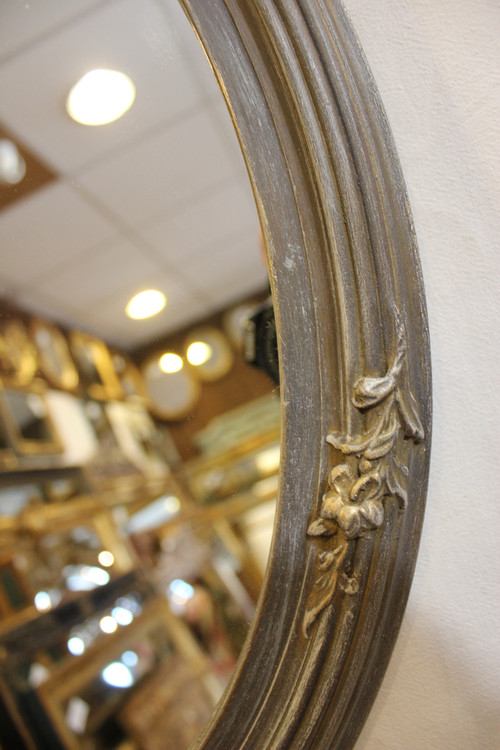 Louis XV Style Oval Mirror, Shell And Patina 48 X 65 Cm