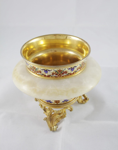 Cup in gilded bronze and cloisonné enamels from the late 19th century, Louis XV style,