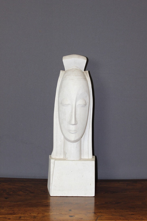 Art Deco Plaster Sculpture Representing A Woman's Head In The Taste Of Gustave Miklos