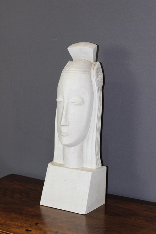 Art Deco Plaster Sculpture Representing A Woman's Head In The Taste Of Gustave Miklos