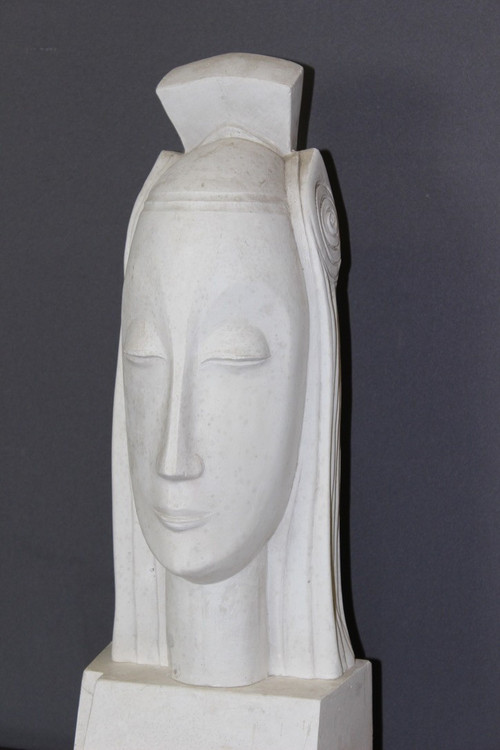 Art Deco Plaster Sculpture Representing A Woman's Head In The Taste Of Gustave Miklos