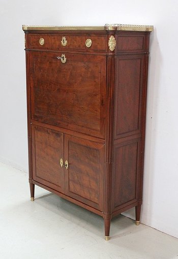  Secretary in Speckled Mahogany, Louis XVI period - 2nd half of the 18th century