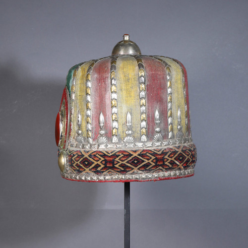 Bemerkenswerter Kopfschmuck – Turkmenistan