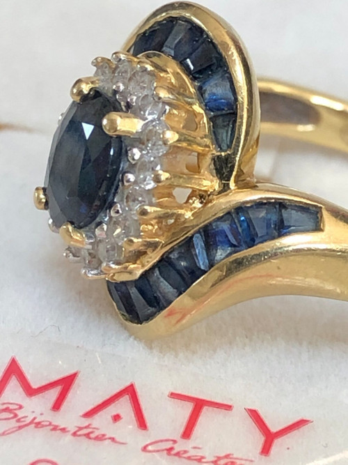 Gold Sapphires and Diamonds Ring from jeweler Maty in its original box