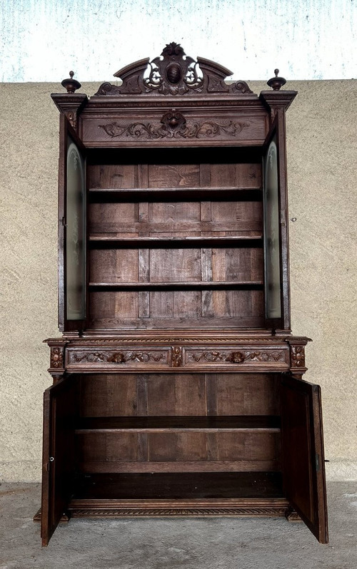 Buffet della biblioteca del casino di caccia in stile rinascimentale in massello di rovere intagliato intorno al 1850