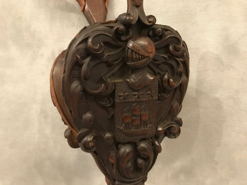 Old fireplace bellows in carved wood from the 19th century