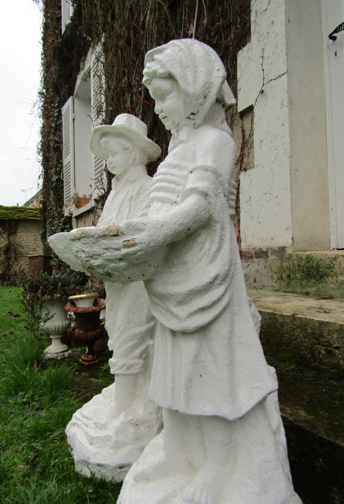 Garden statues