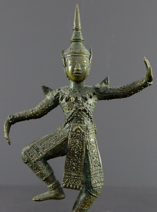 Thailand, frühes 20. Jahrhundert, Bronzestatuette einer traditionellen Tänzerin.