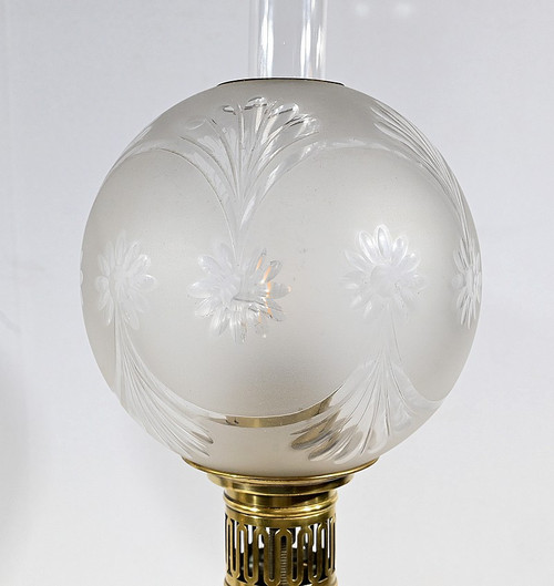 Pair of Porcelain Oil Lamps, electrified - Late 19th century