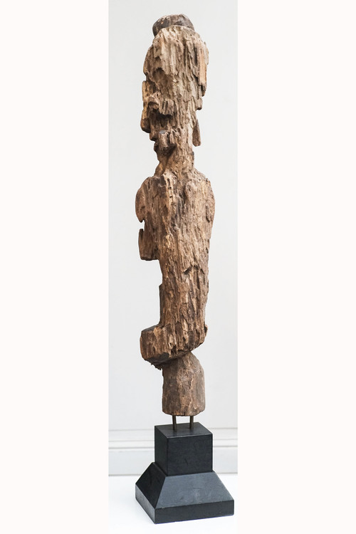 Sculpture, Personnage énigmatique, bois