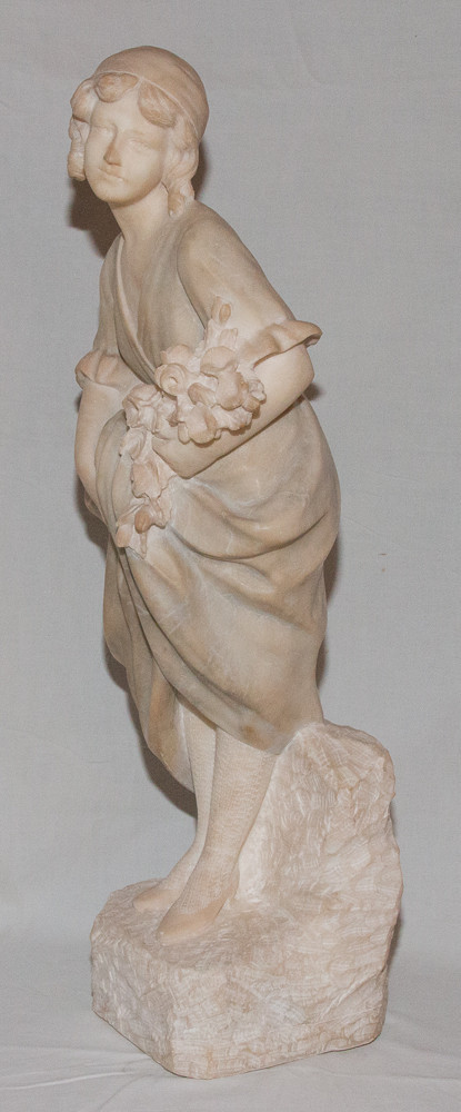 Alabaster Sculpture Young Pugi Girl Late 19th Century